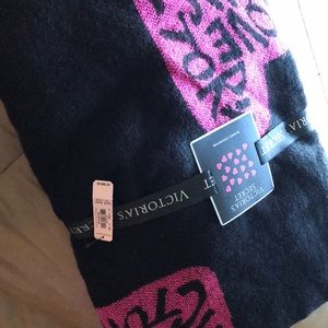 Victoria secret blanket